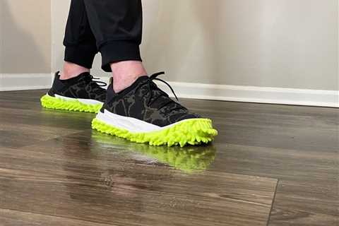 We Tried Amazon’s Mop Slippers, and They Turn Walking Into Cleaning