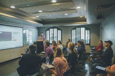 Using Mini-Lectures to Create Active Learning Space