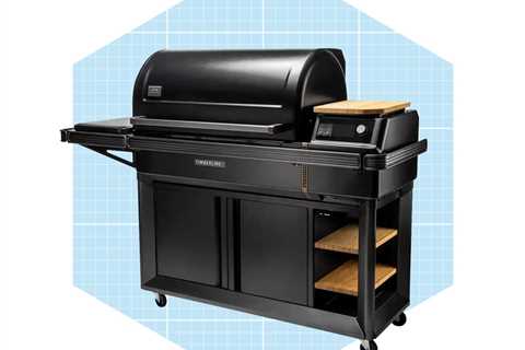 The 6 Best Outdoor Grills for Your Backyard or Balcony