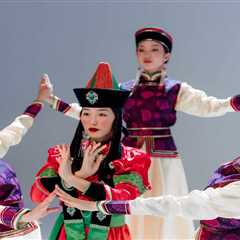 Mongolian Deel Clothing Interesting 5 facts