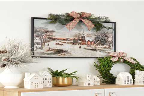 Simple Holiday DIY: Picture Frame Boughs