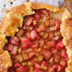 7 Rhubarb Dessert Recipes