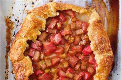 7 Rhubarb Dessert Recipes